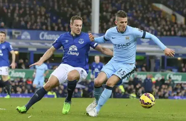A Nightmare Debut Season in Manchester